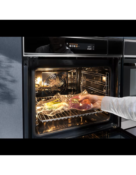 Piekarnik parowy Electrolux KOAAS31WX SteamPro 900